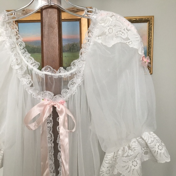 Vintage Other - Absolutely Adorable Vintage Peignoir size S